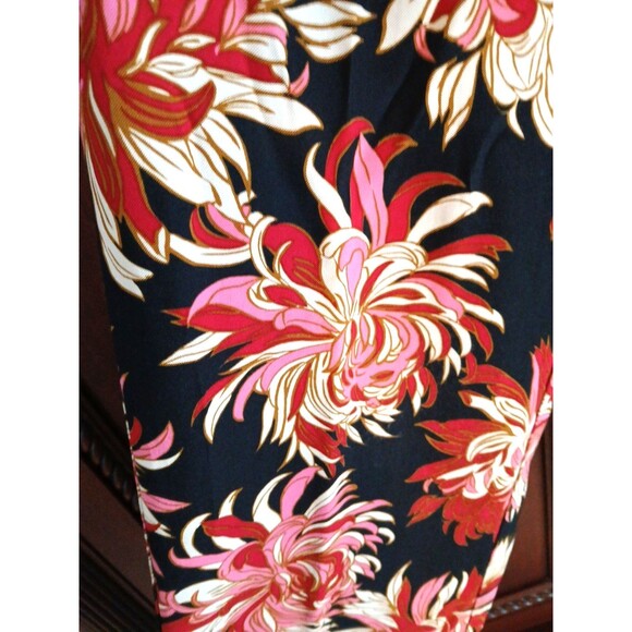 Who What Wear Women's Size 32" M Wide Leg Black Floral Pants Side & Back Pockets - Picture 4 of 11